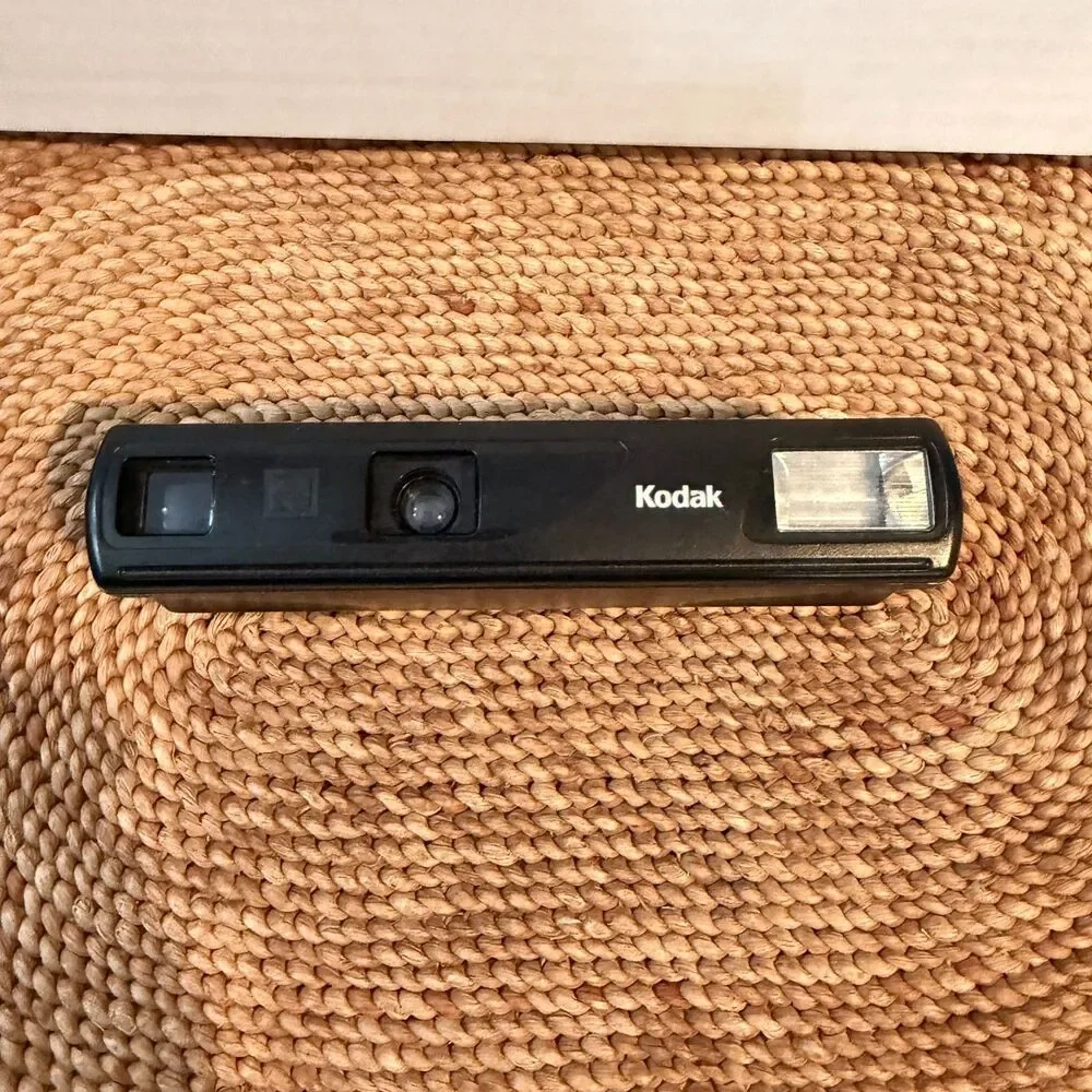 Kodak Star 110 Film Camera Vintage 1990s Black Pocket Point & Shoot Untested